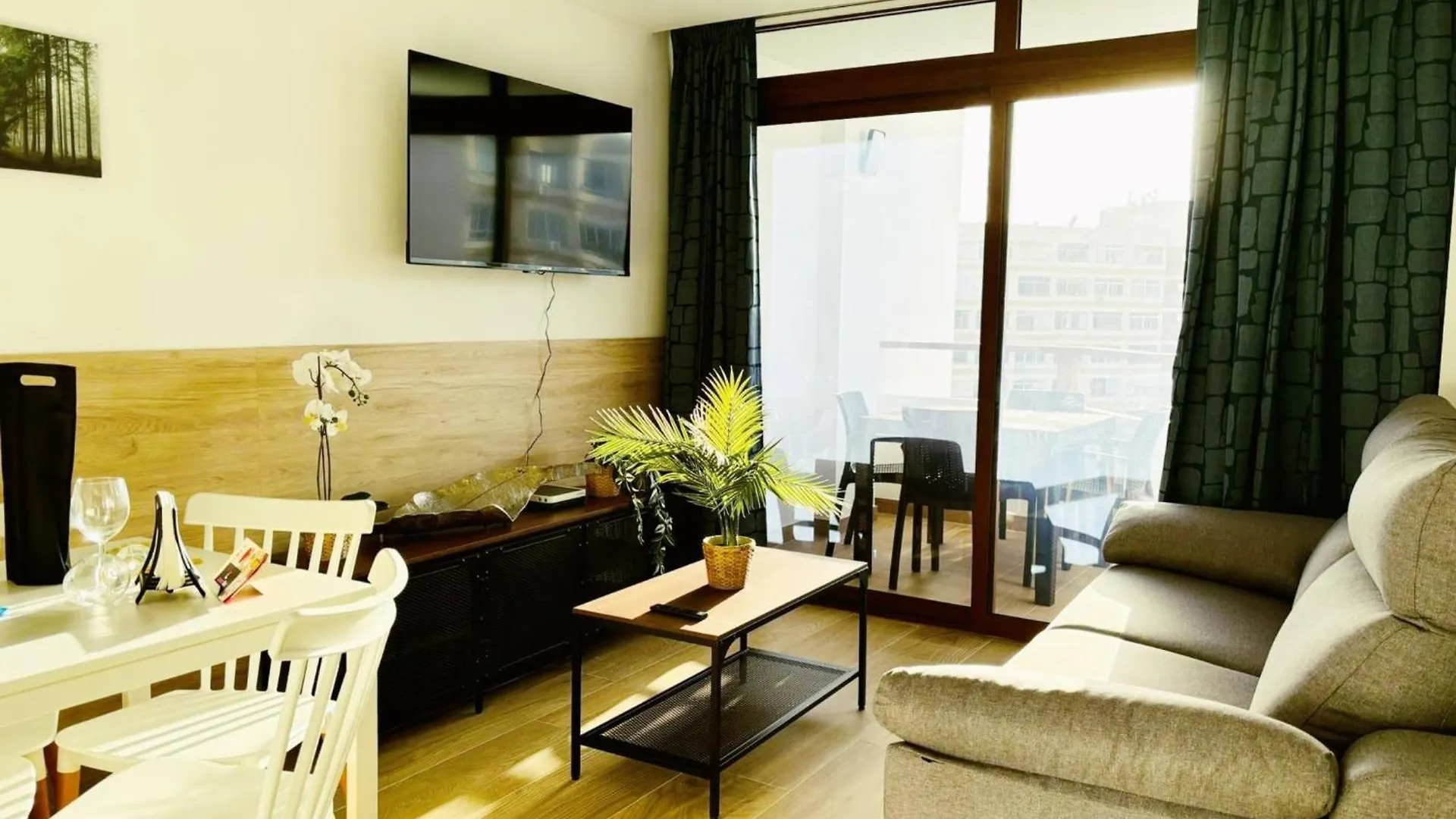 Milu Holiday Home Playa del Ingles